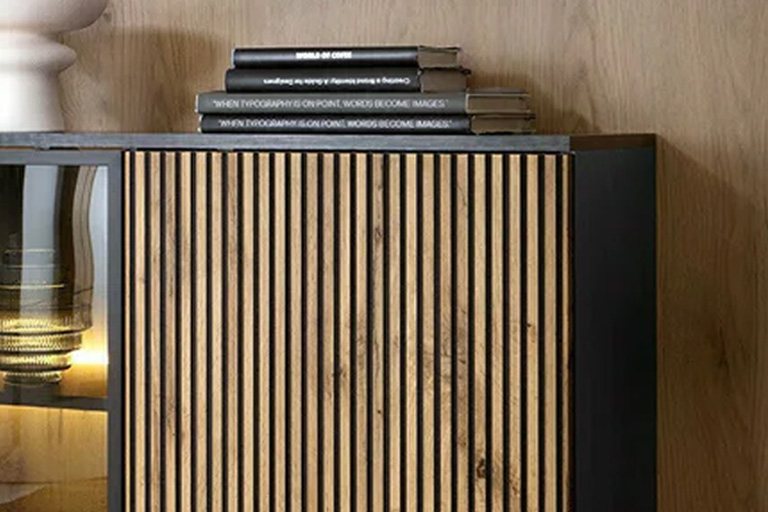 Móveis com ranhuras ou ripas ranhuradas